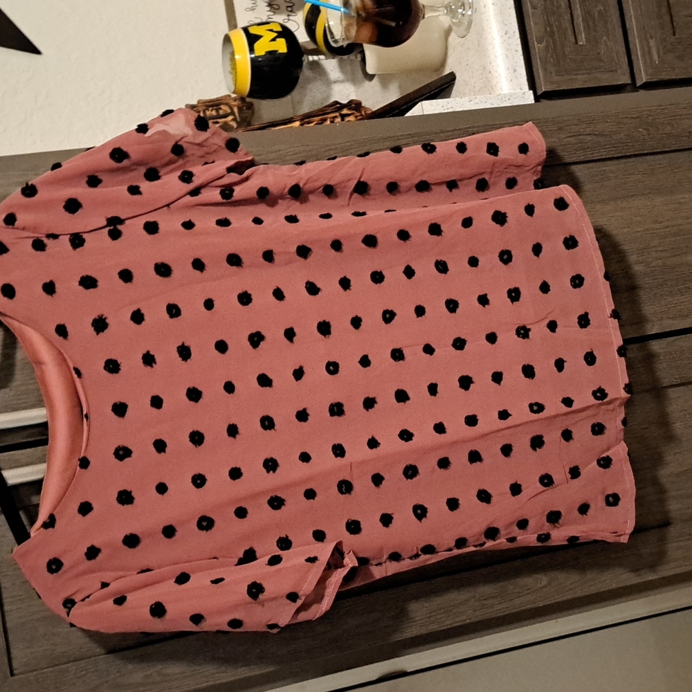 ♥️New Swiss Dot texture top - Picture 15 of 15
